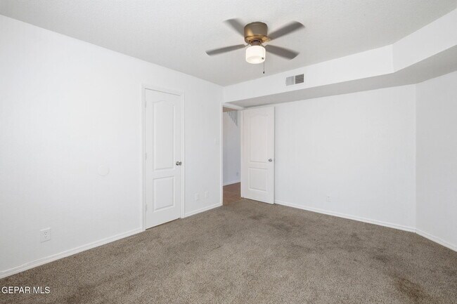 Building Photo - 3272 Urbici Soler Dr