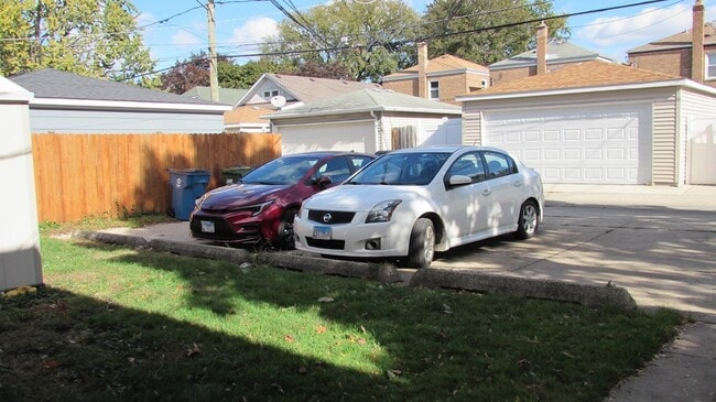 Building Photo - 1436 Marengo Ave