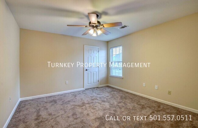 Building Photo - 13601 Stonehenge Cove