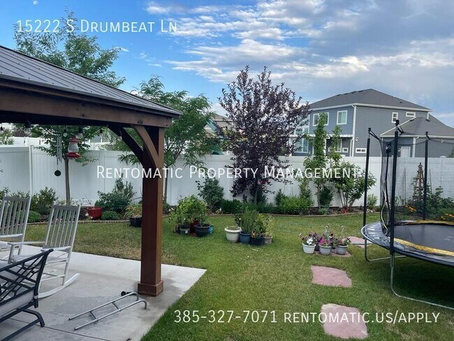 Building Photo - 15222 Drumbeat Ln