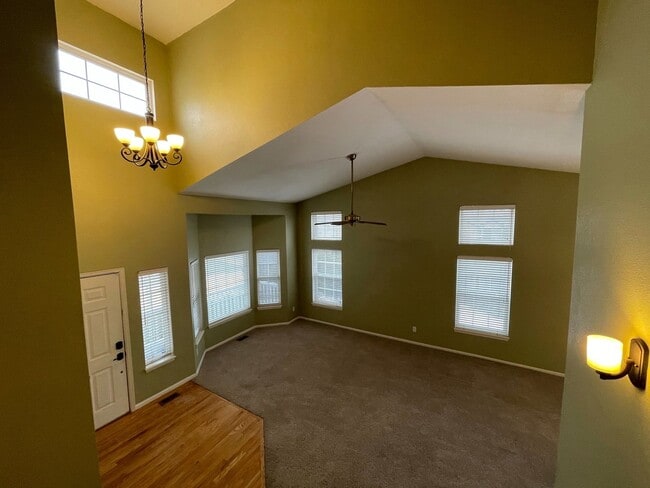 Building Photo - The Full Package