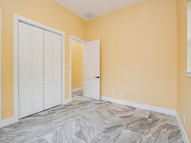 Building Photo - 12906 83rd Ave