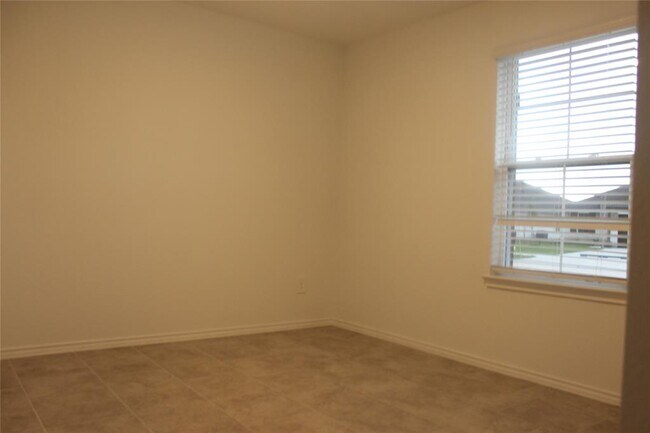 Building Photo - 1142 Appaloosa Ln