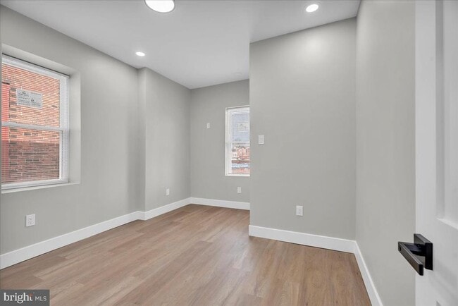 Building Photo - 1013 S 51st St