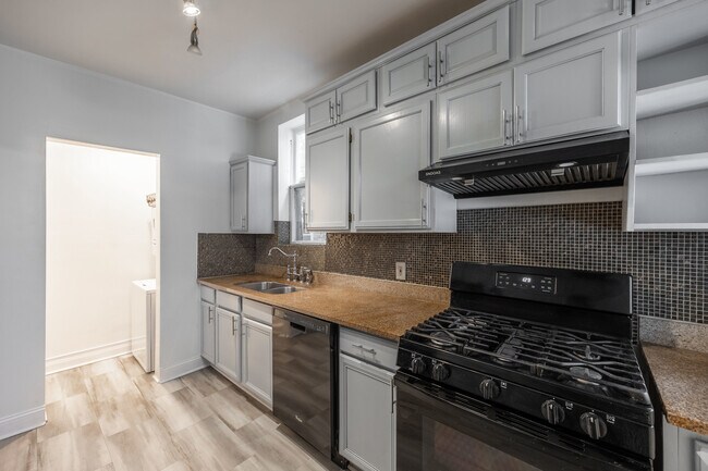 Building Photo - 1432 W Jonquil Terrace