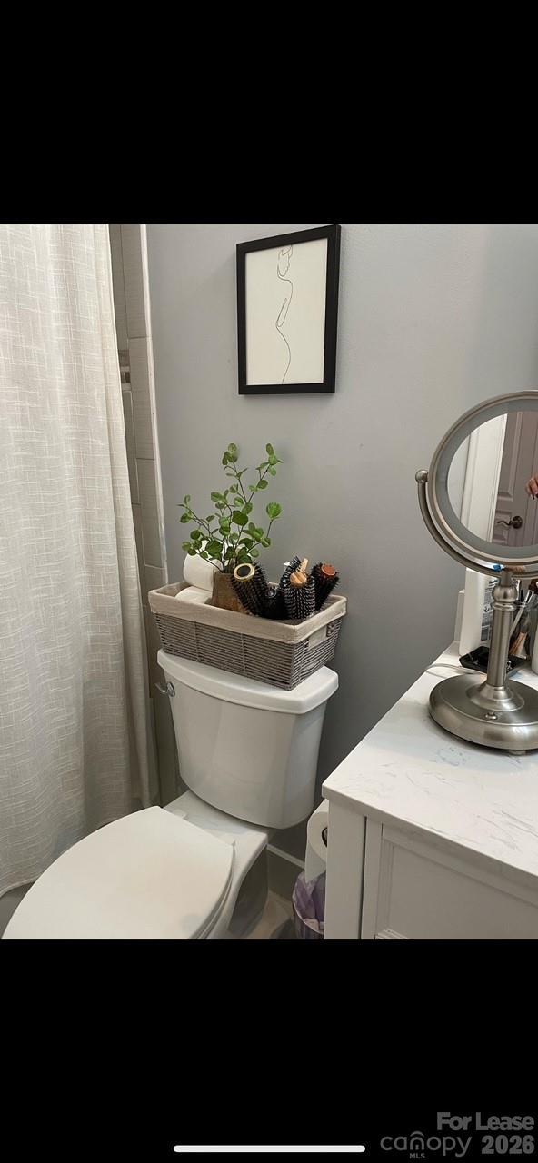 Building Photo - 115 E Park Ave