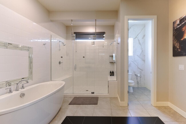 Building Photo - 23060 E Sonoqui Blvd