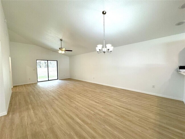 Building Photo - 8790 E Albertson Ct