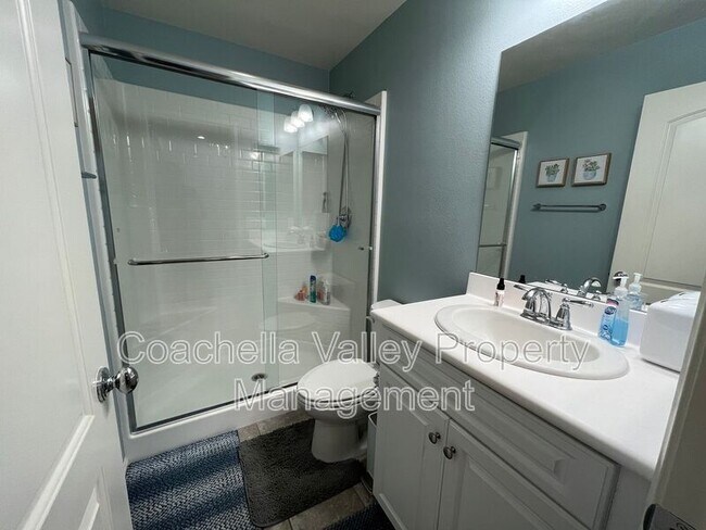 Building Photo - 321 Paseo Gusto