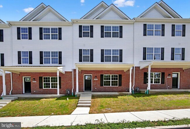 Building Photo - 1016 Violet St