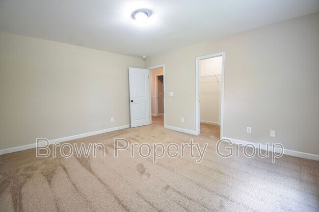 Building Photo - 23 Kirby Smith Cir