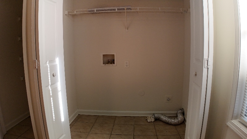 Building Photo - 221A Springfield Cir