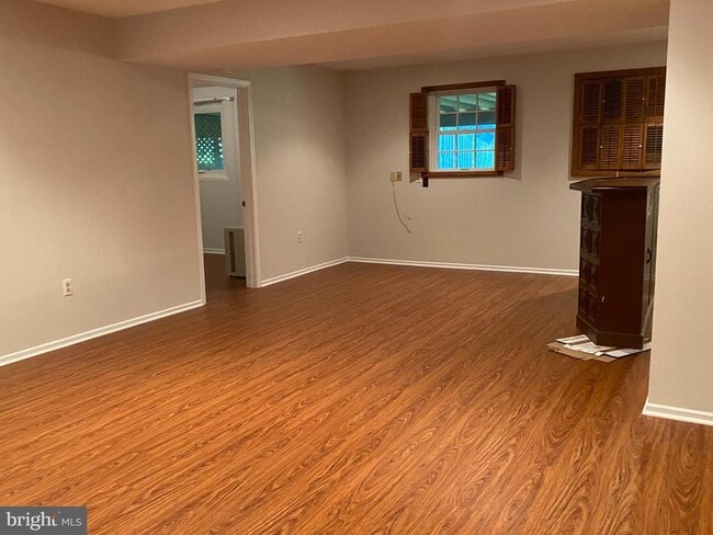 Building Photo - 6502 Sunny Hill Ct