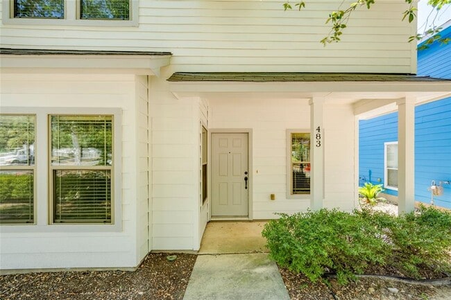 Building Photo - 483 McGarity