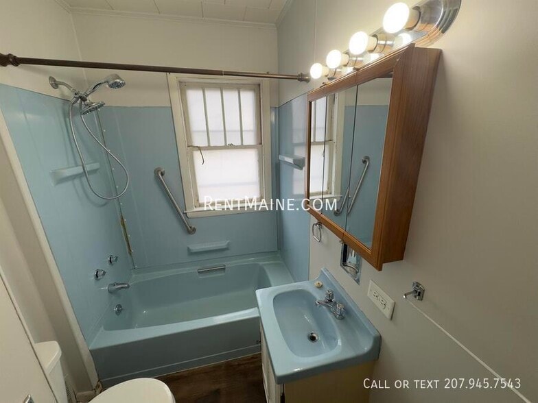 Building Photo - 335 Fourteenth St.