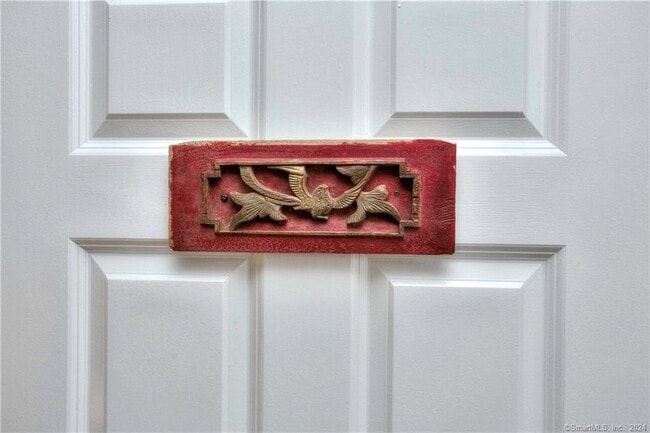 Building Photo - 1 Otter Trail