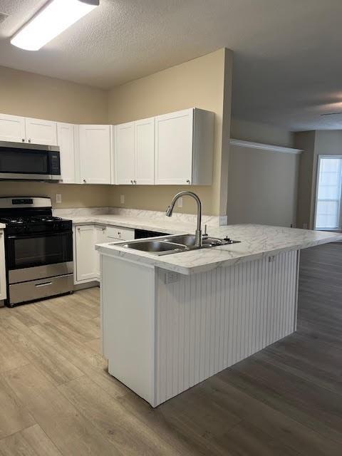 Building Photo - 4901 Robinson Square Dr