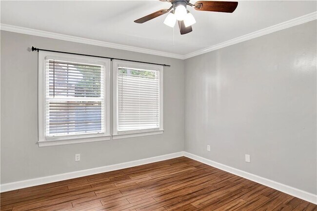 Building Photo - 2127 Ryegate Ct