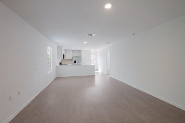 Building Photo - 13523 Verplank Bnd