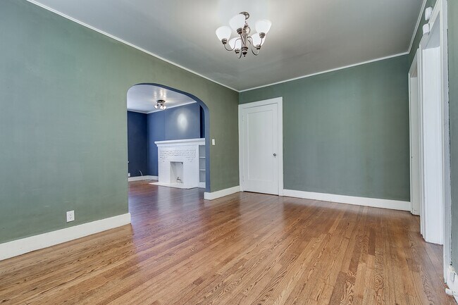 Building Photo - 2652 NW 16th St