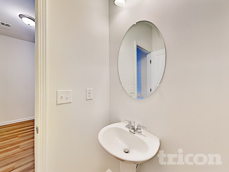 Building Photo - 158 Fresh Laurel Ln