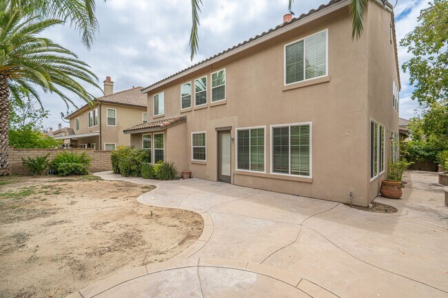 Building Photo - 26149 Shadow Rock Ln