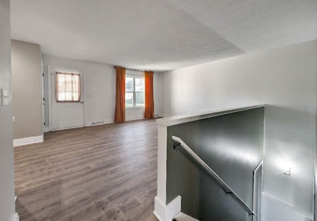 Building Photo - 3612 13 Mile Rd NE