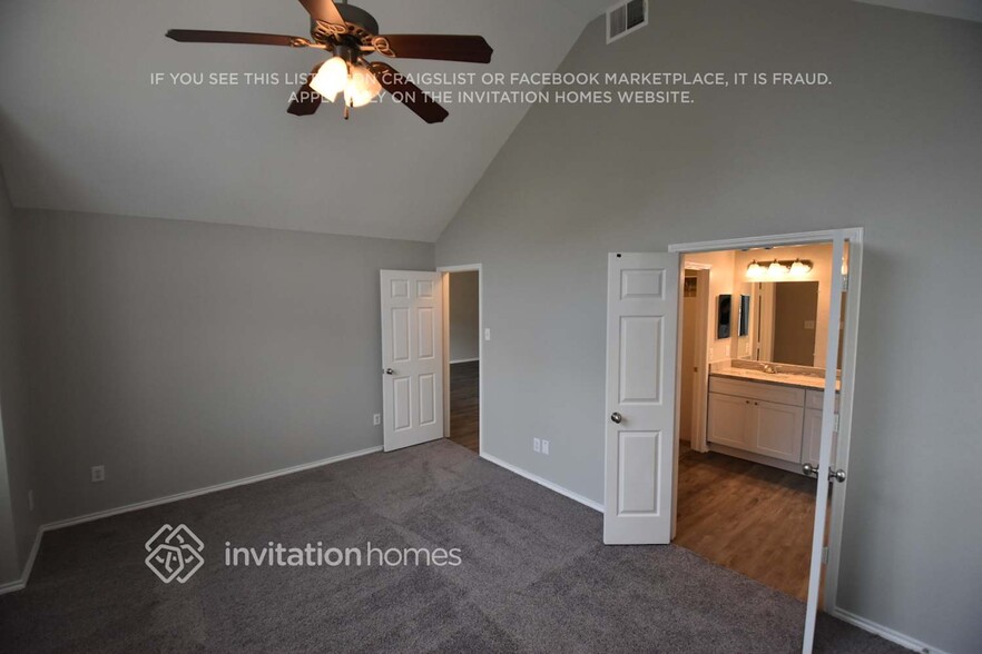 Building Photo - 8306 Circleview St