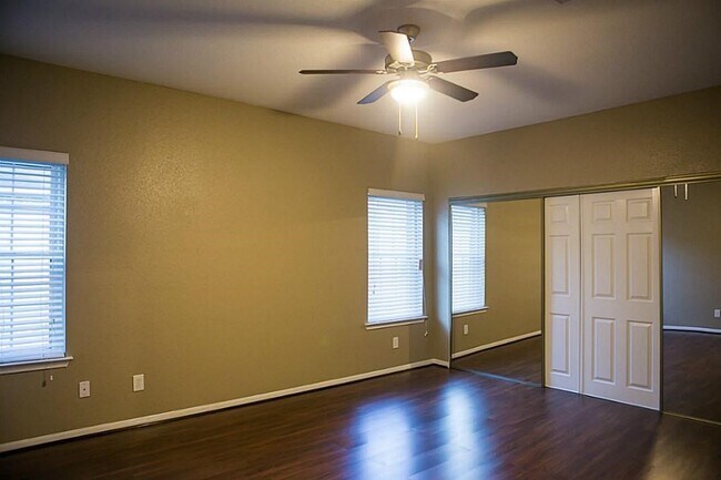 Building Photo - 6000 Reims Rd