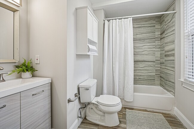 Building Photo - 9 Wheeler St