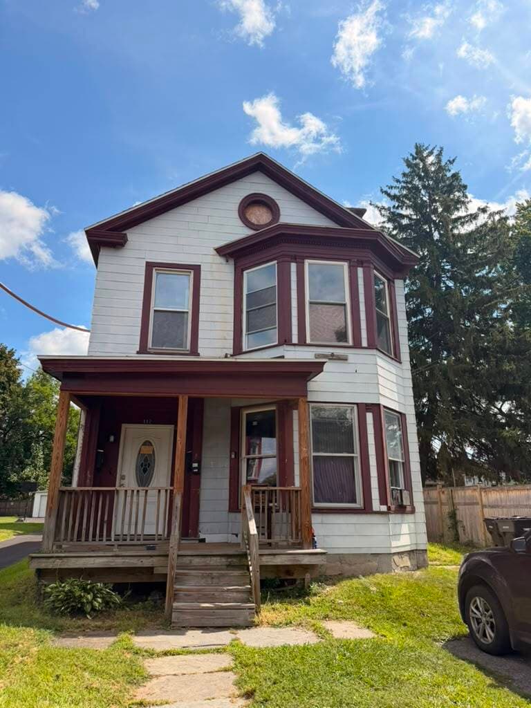 Building Photo - 112 2nd Ave