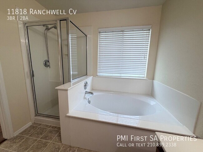 Building Photo - 11818 Ranchwell Cove