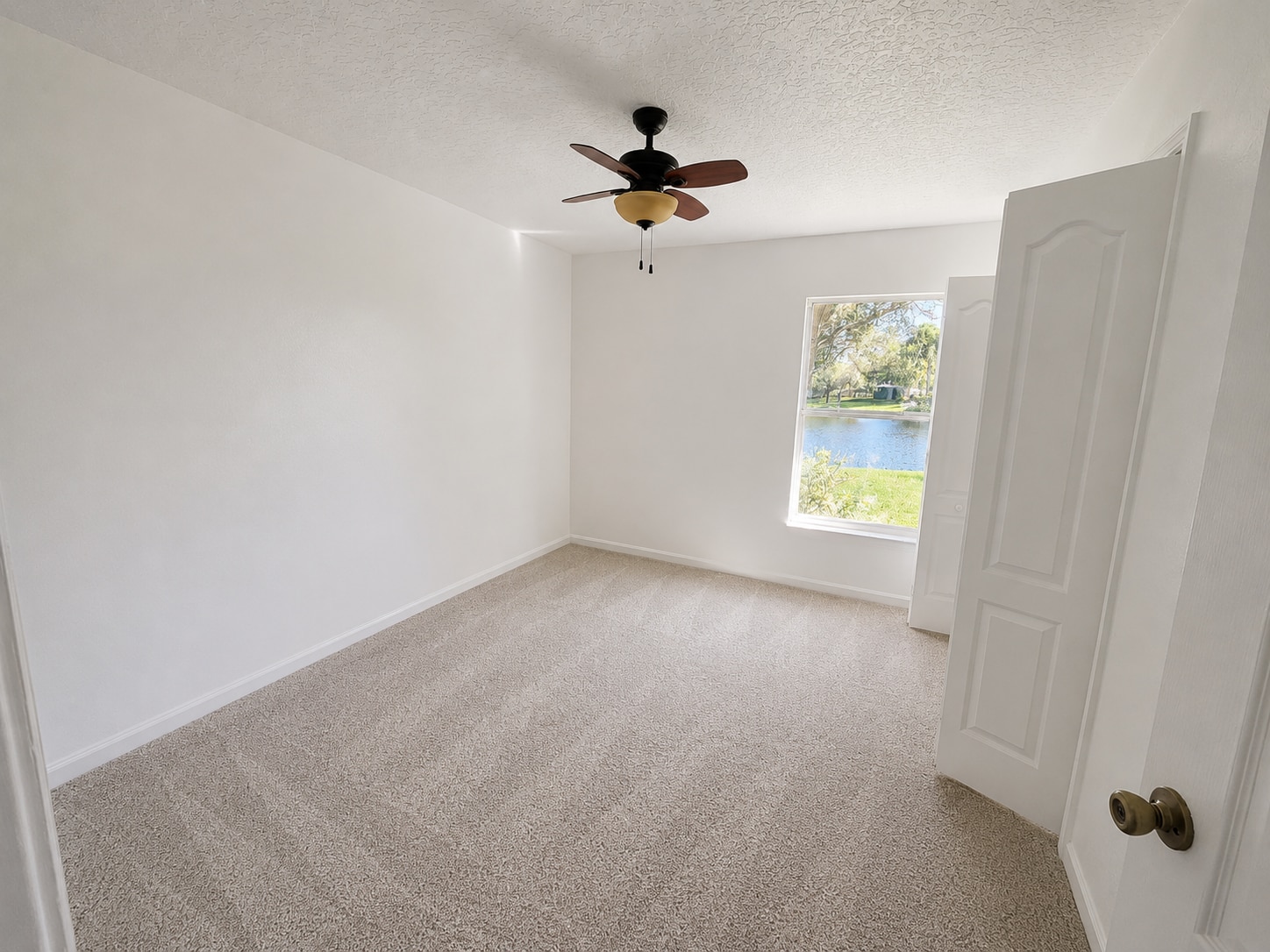 Building Photo - 1785 Curlew Ct