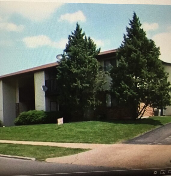 Primary Photo - 3210 Clifton Ave