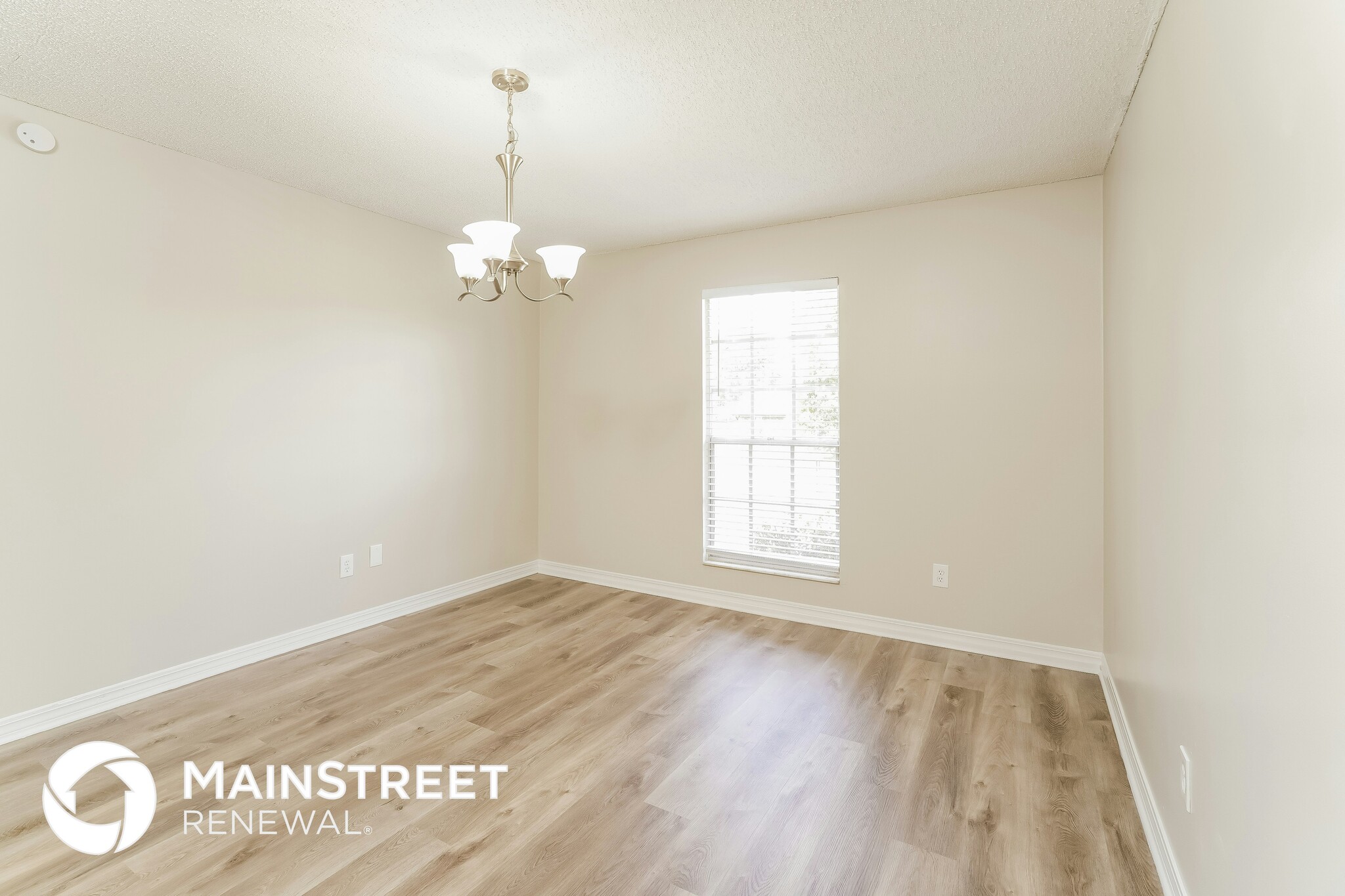 Building Photo - 1177 Kincross Court