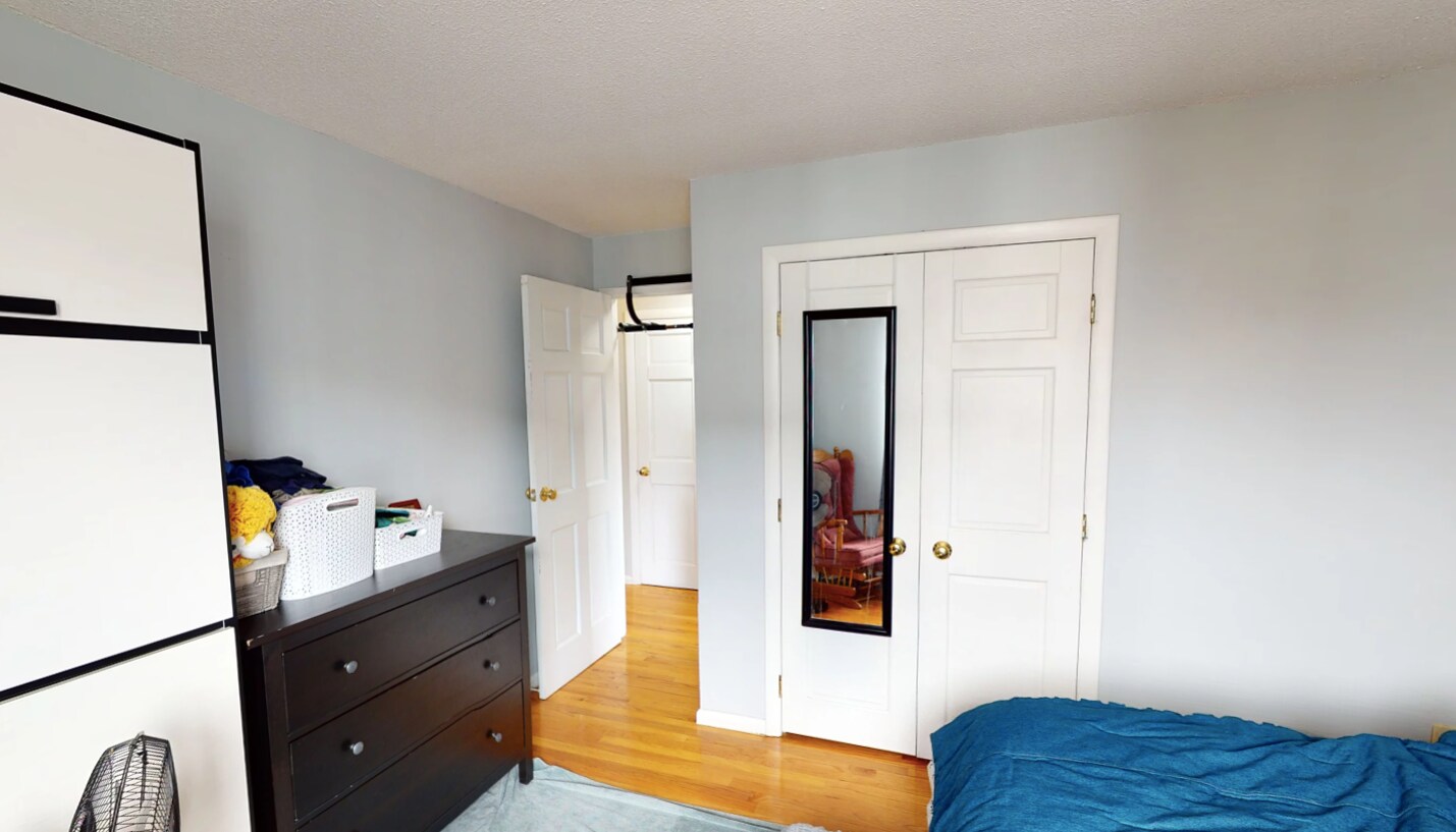 Building Photo - 41 Cross St