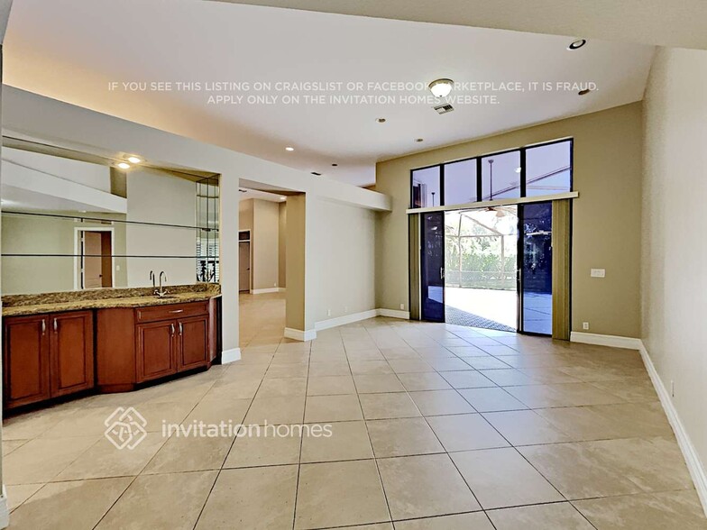 Building Photo - 1076 Deerwood Ln