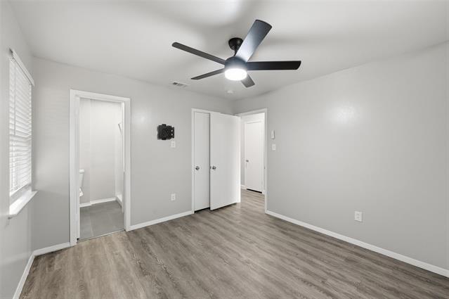 Building Photo - 2209 Normandy Dr