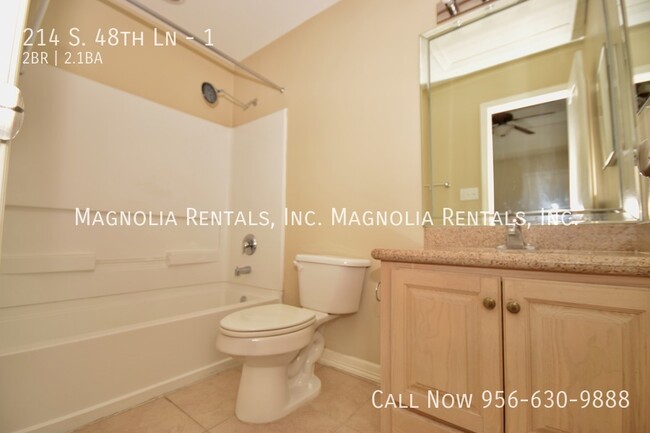 Building Photo - Shary Landing Townhouse - 2bed & 2.5 bath ...