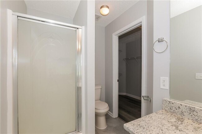 Building Photo - 1303 Princess Dr
