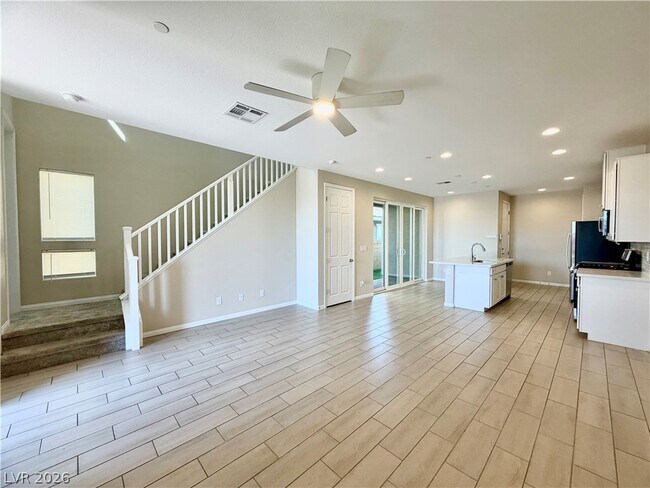 Building Photo - 666 Cottonwood Hl Pl