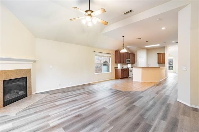 Building Photo - 2505 Monroe Dr