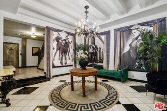 Building Photo - 1314 Hayworth Ave