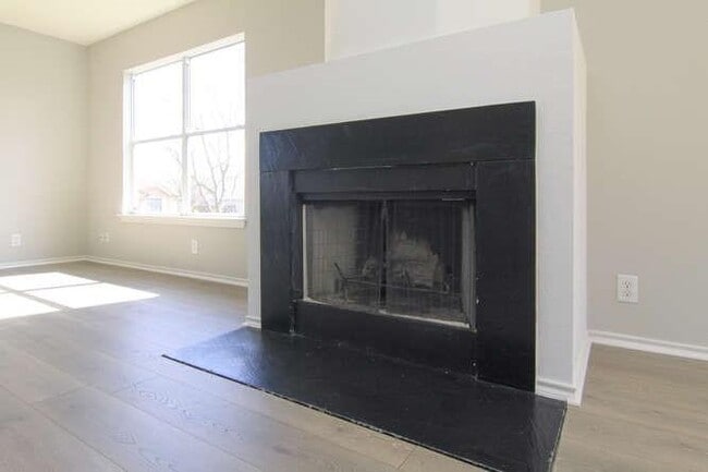 Building Photo - 12912 Latchwood Ln