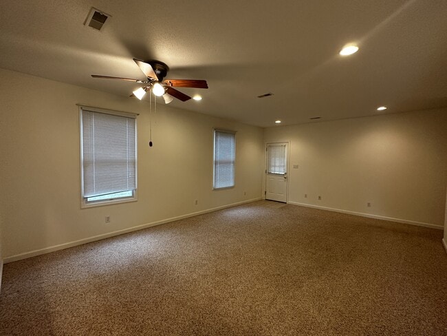 Building Photo - 2629 Travelers Way