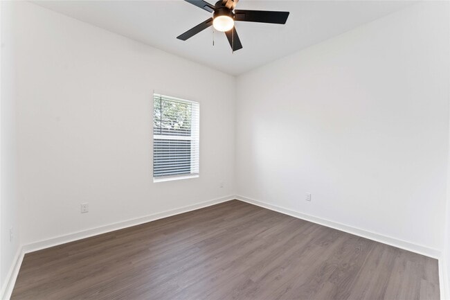 Building Photo - 414 N Carolina St
