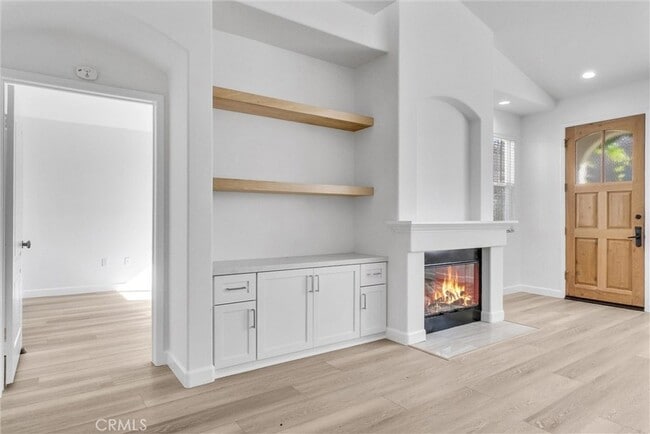 Building Photo - 6 Celano Ct