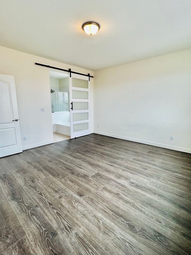 Building Photo - 1114 Lahontan Dr