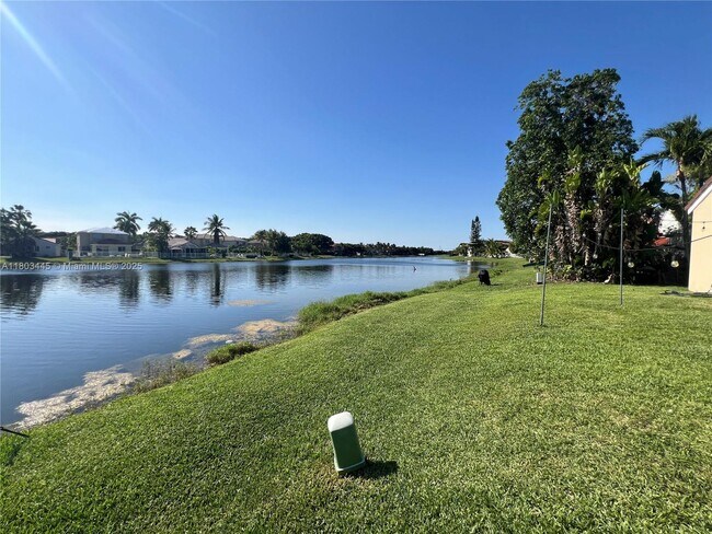 Building Photo - 808 Stanton Dr