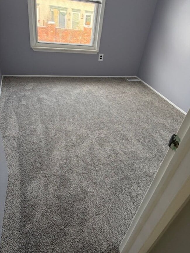 Building Photo - 2 BED - 1.5 BATH CANTON CONDO -----NORTHWIND